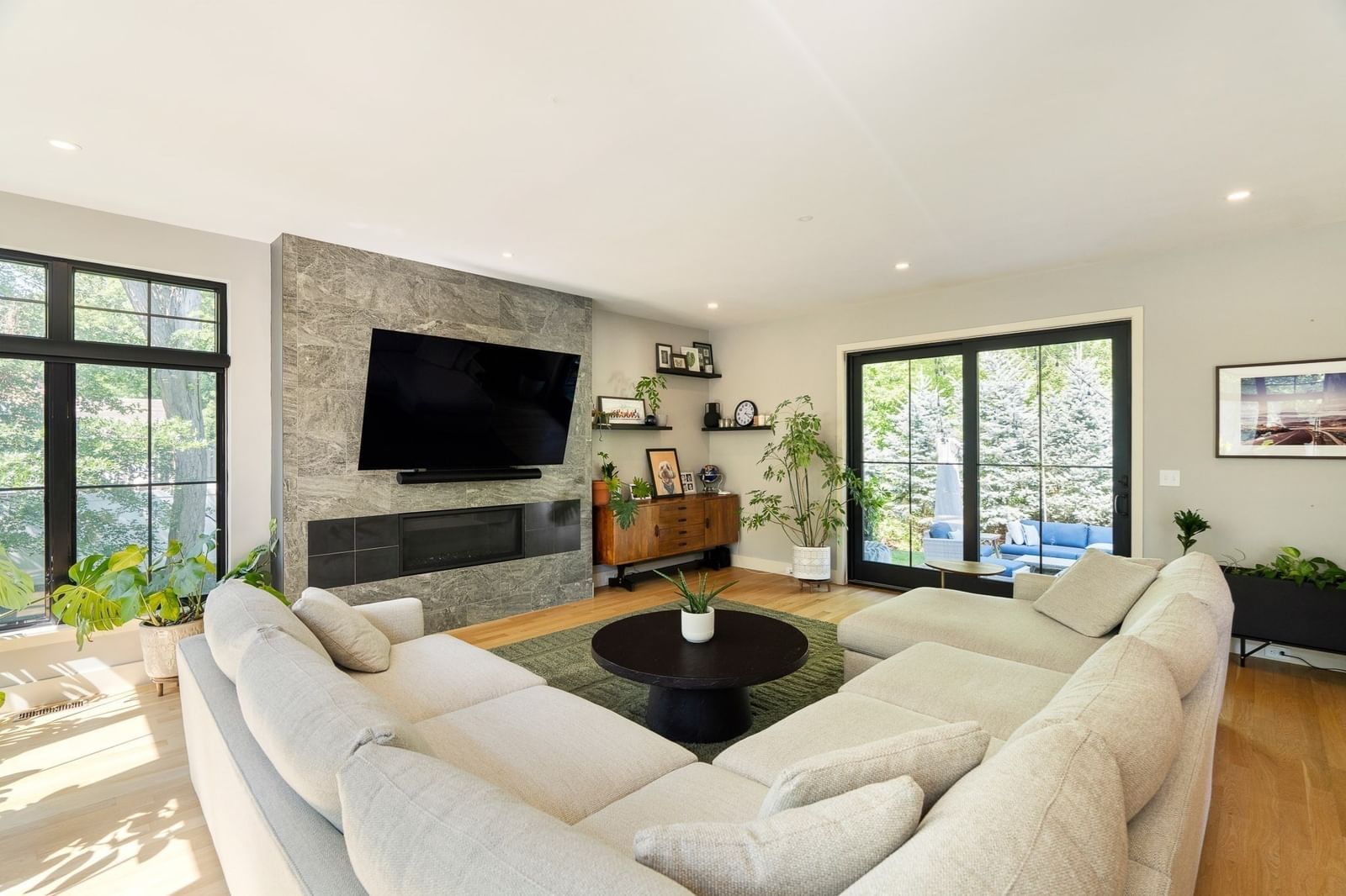 32 Lantern Ln Wellesley — Photo 13 of 40