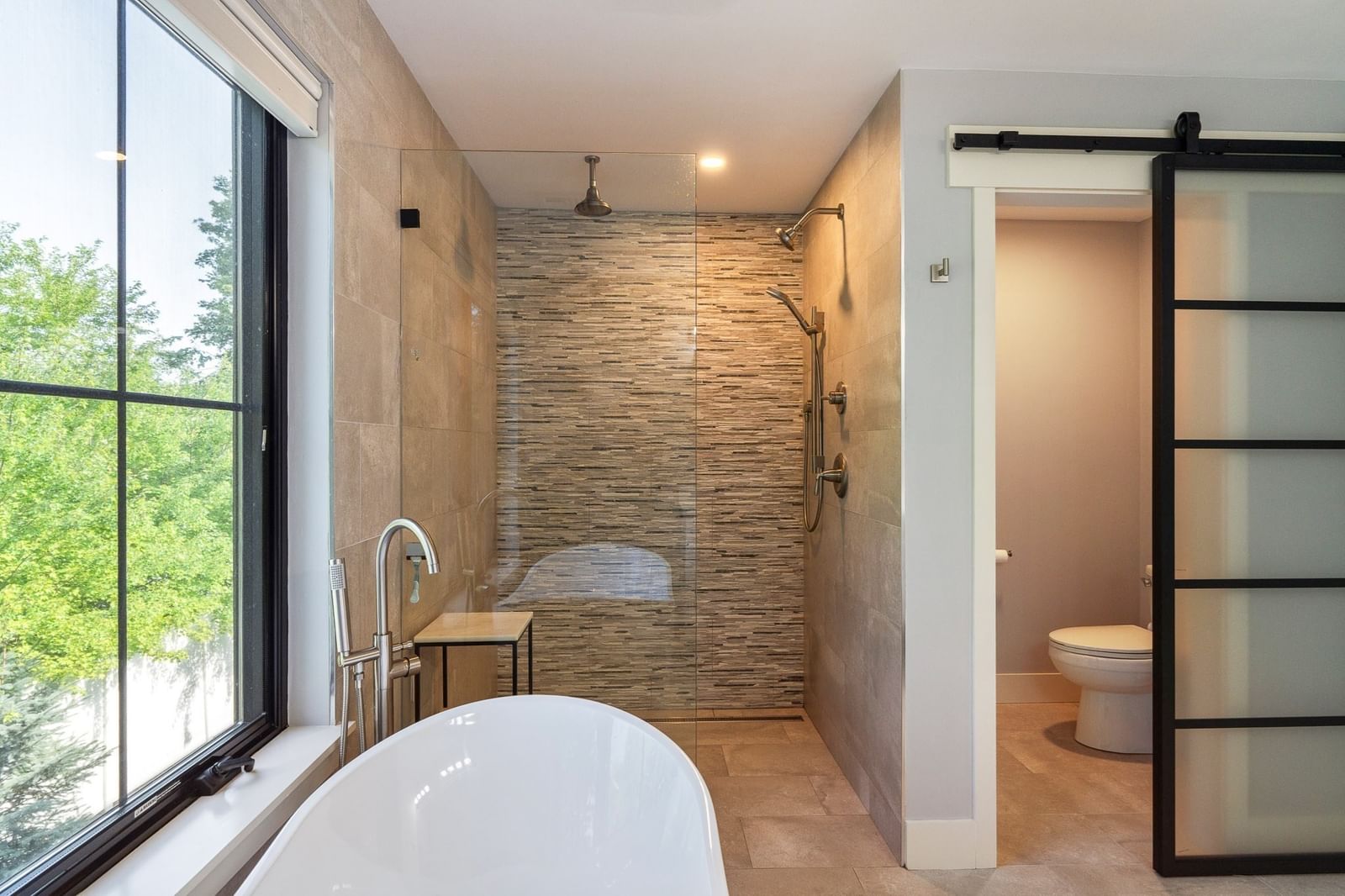 32 Lantern Ln Wellesley — Photo 20 of 40
