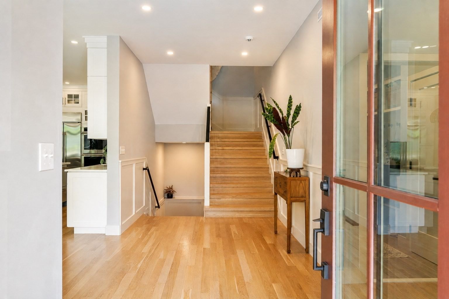 32 Lantern Ln Wellesley — Photo 4 of 40