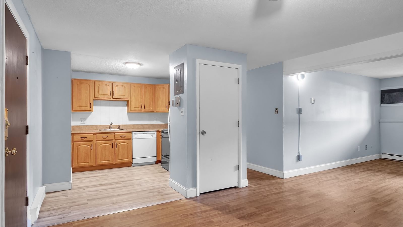 800 County St #8 Taunton — Photo 13 of 26
