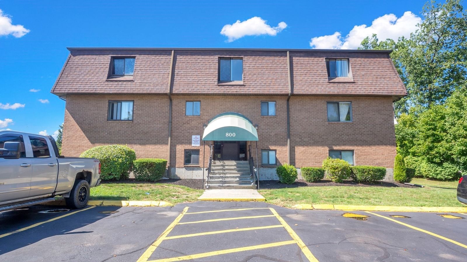 800 County St #8 Taunton — Photo 14 of 26