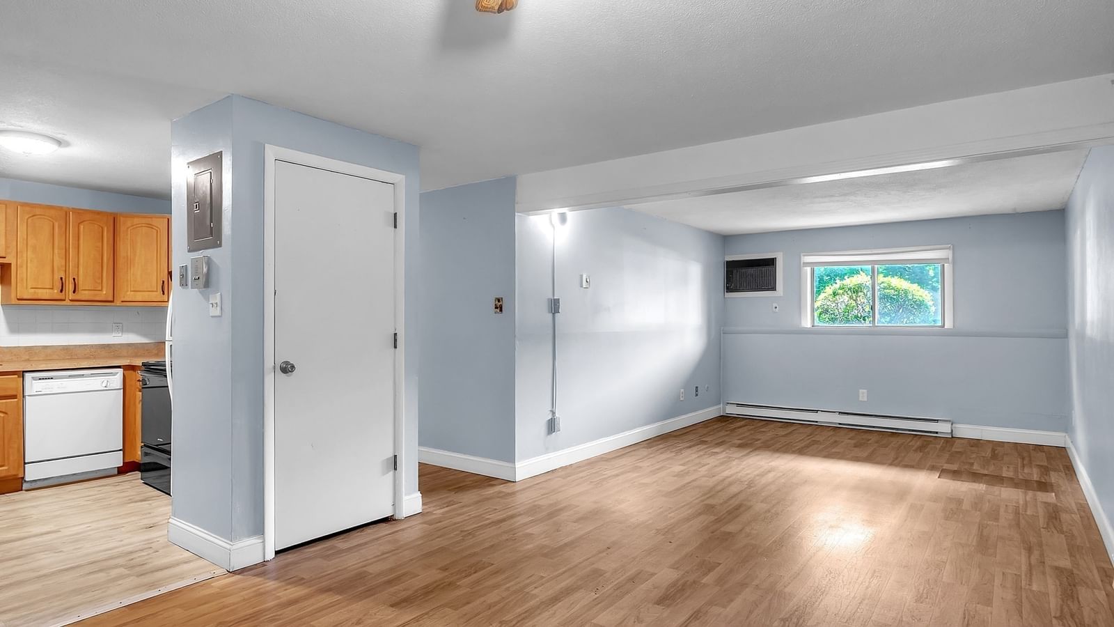 800 County St #8 Taunton — Photo 4 of 26