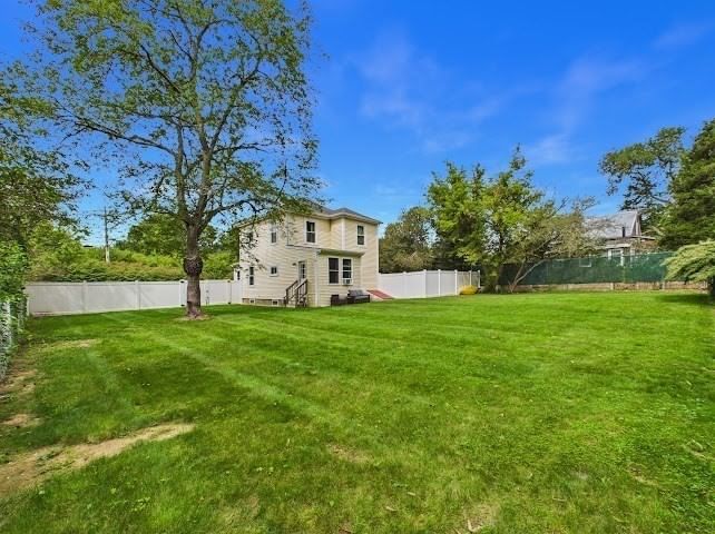 275 Holmes St. Halifax — Photo 25 of 27