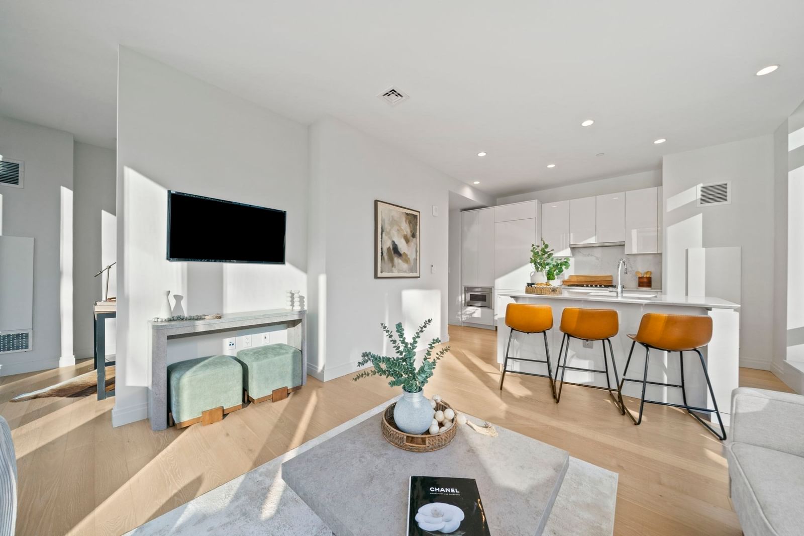 135 Seaport Blvd #1703 Boston — Photo 4 of 30