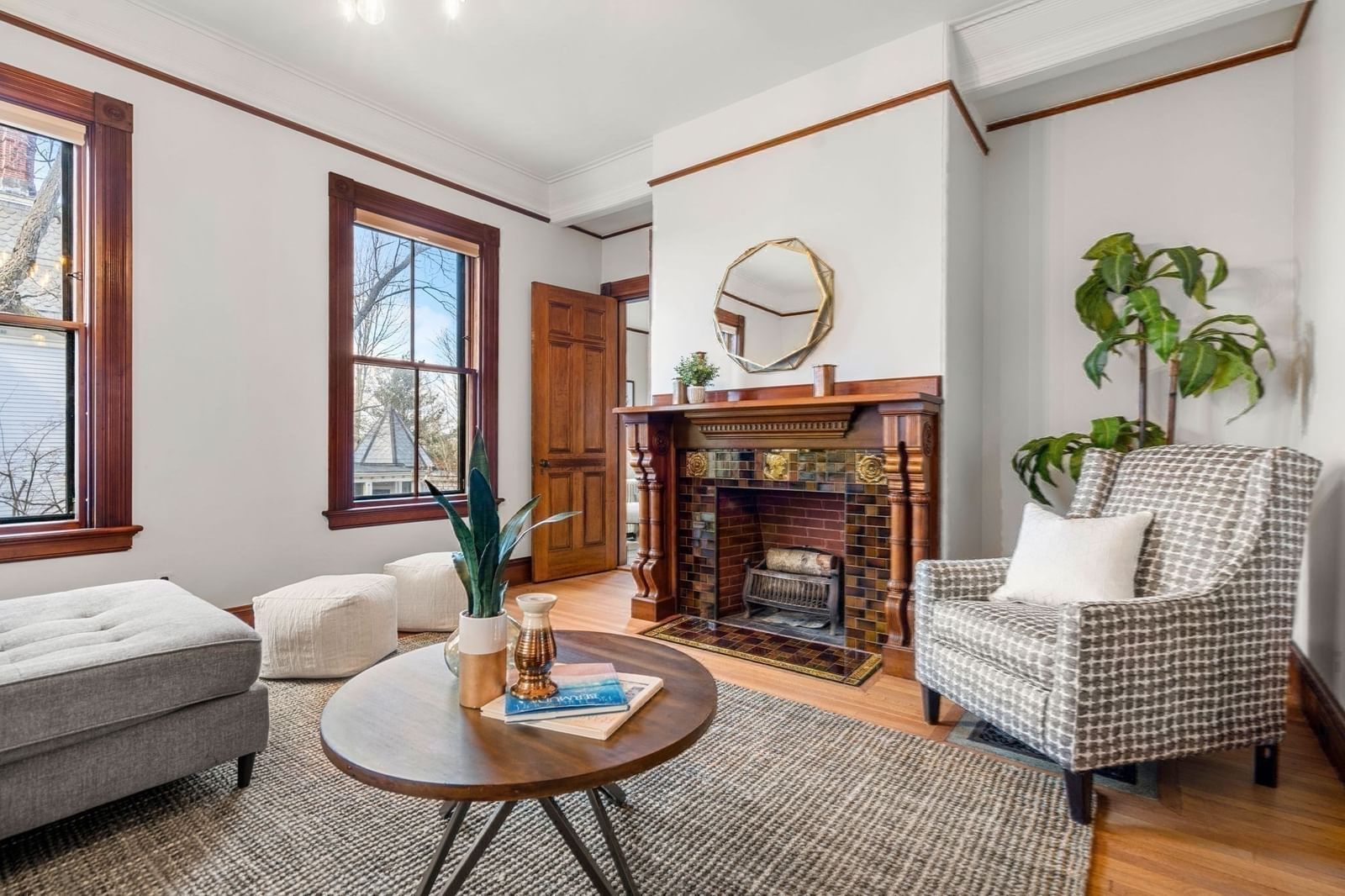 44 Putnam Street Newton — Photo 16 of 42