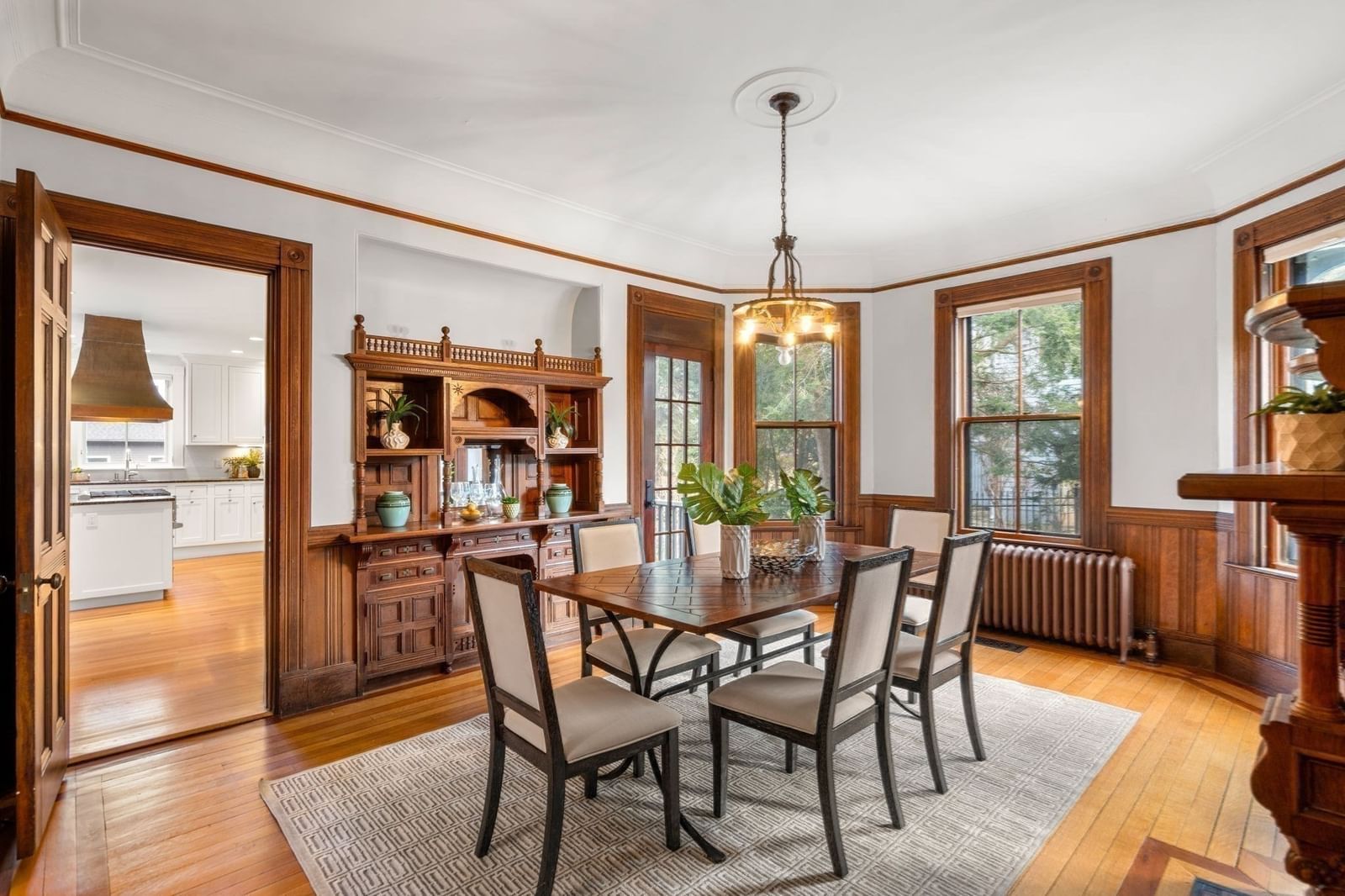 44 Putnam Street Newton — Photo 8 of 42