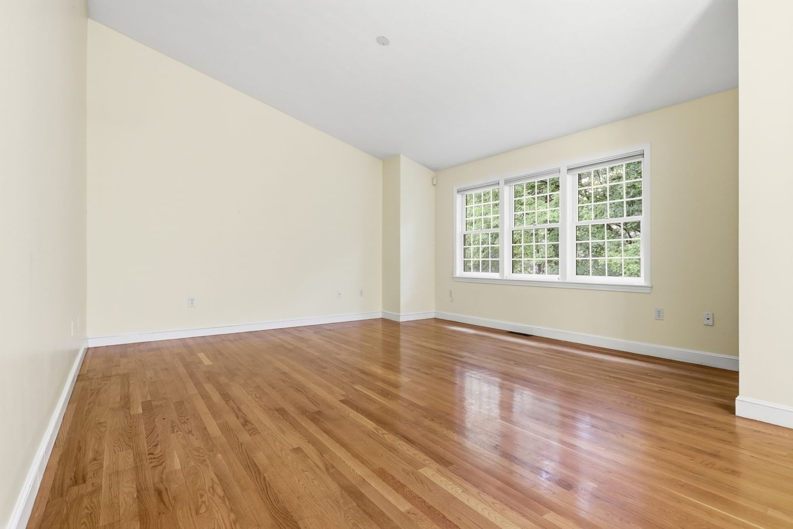 111 Stow Rd #111 Boxborough — Photo 12 of 24