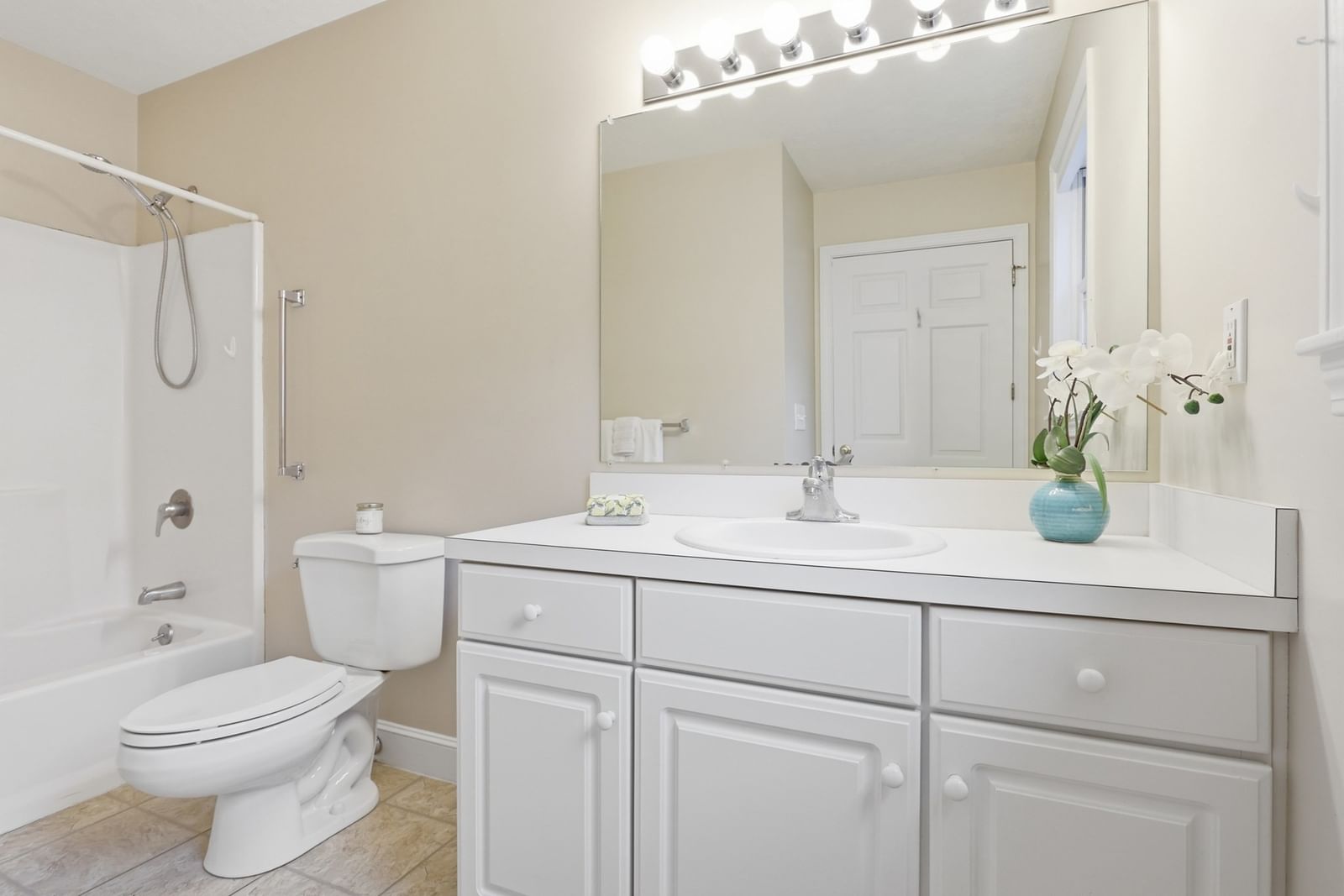 111 Stow Rd #111 Boxborough — Photo 16 of 24