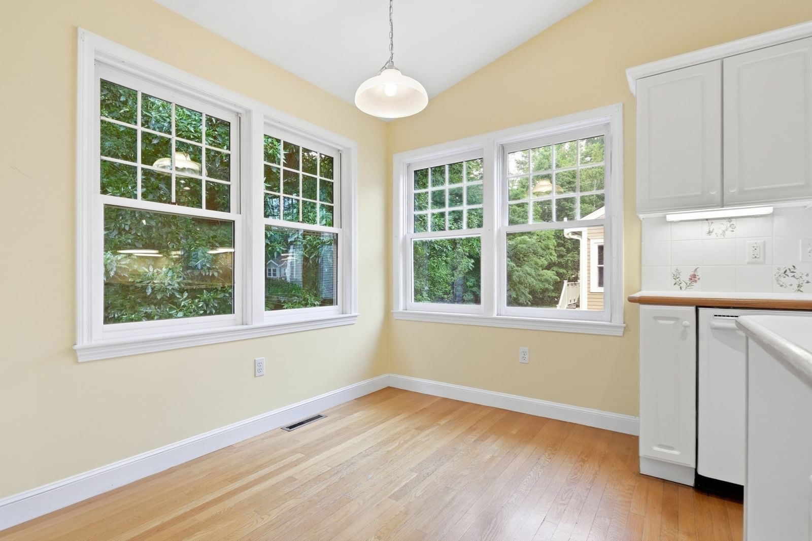 111 Stow Rd #111 Boxborough — Photo 6 of 24