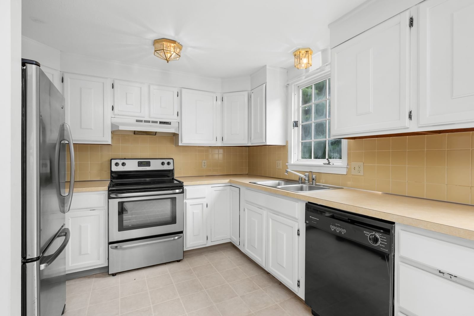 31 Old Village Rd Chatham — Photo 11 of 41
