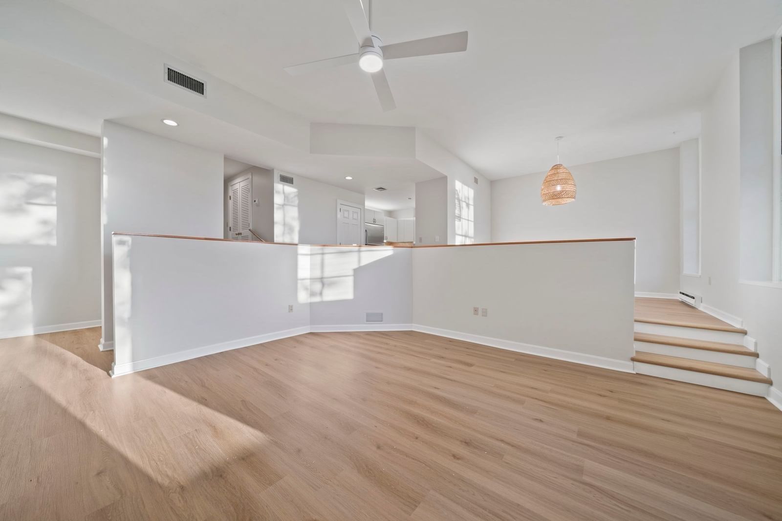 100 Parks St #27 Duxbury — Photo 10 of 35
