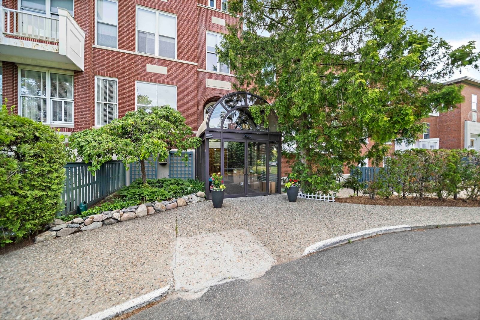 100 Parks St #27 Duxbury — Photo 19 of 35