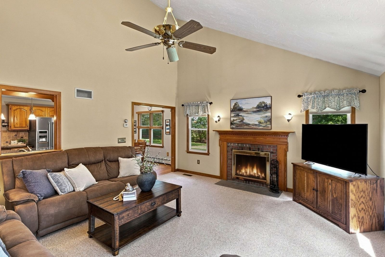 10 Danielle Drive Grafton — Photo 16 of 42