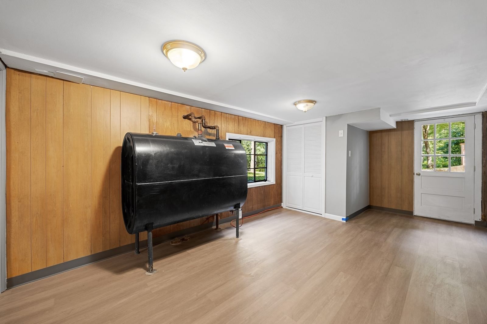 40 Porter St Granby — Photo 30 of 38
