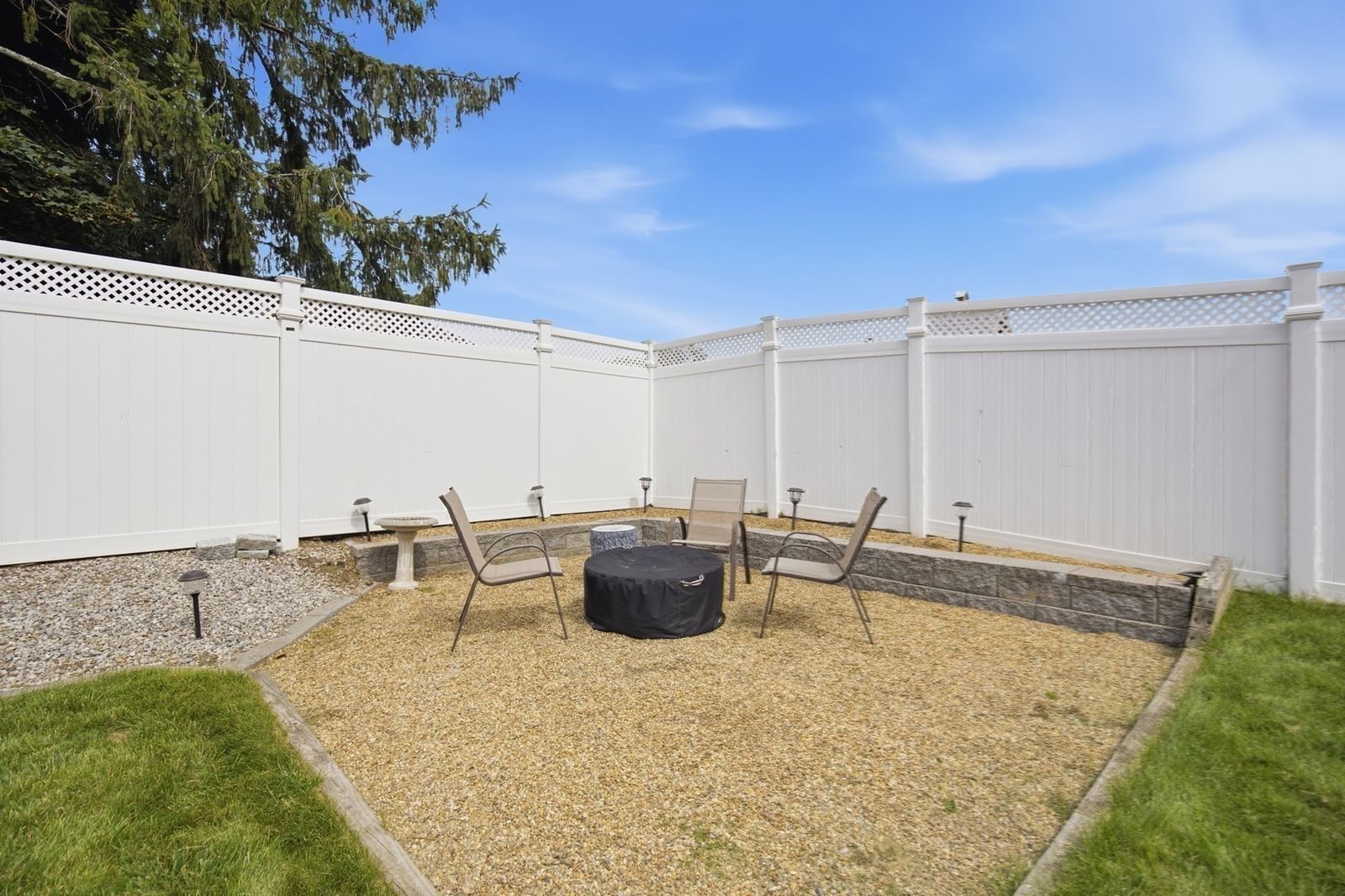 10 Linda Ave Millbury — Photo 33 of 41