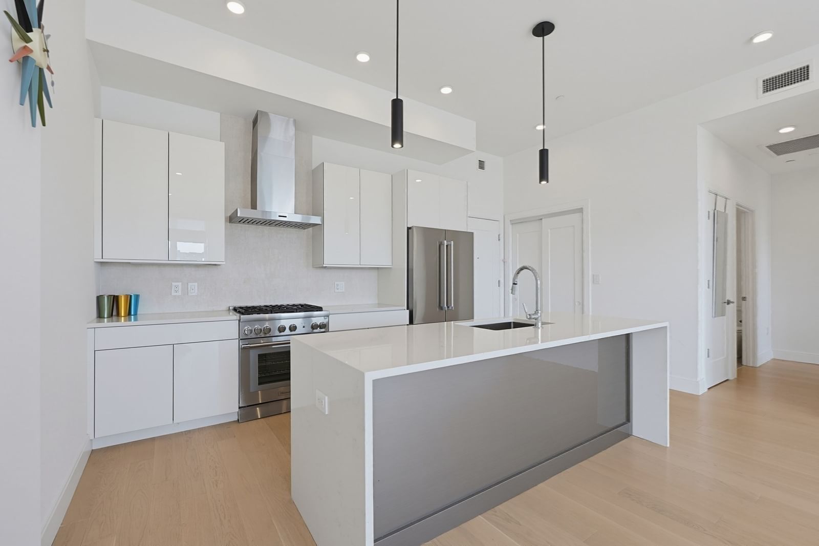20 W 5th St #5D Boston — Photo 5 of 32