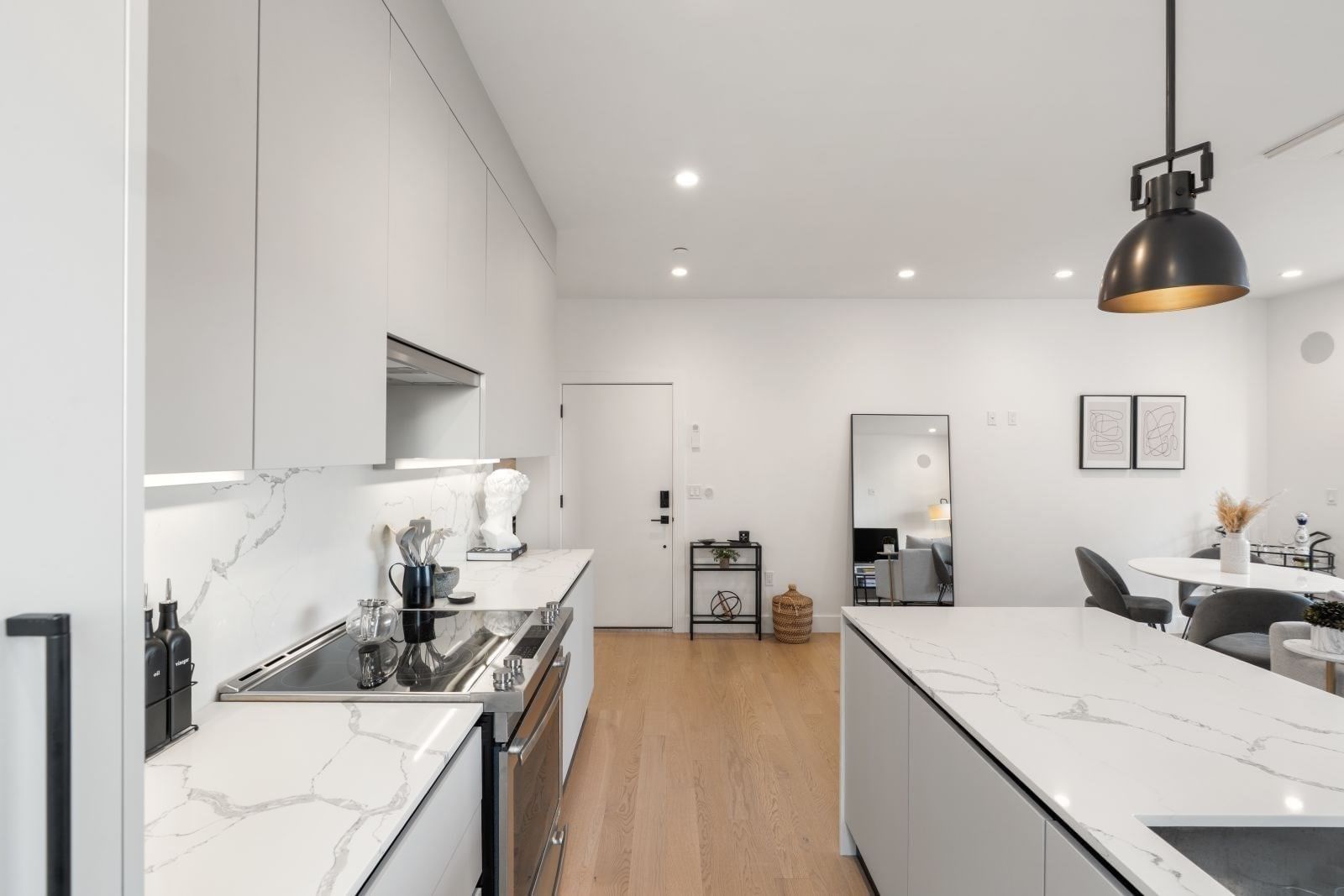 75 W Broadway #202 Boston — Photo 12 of 34