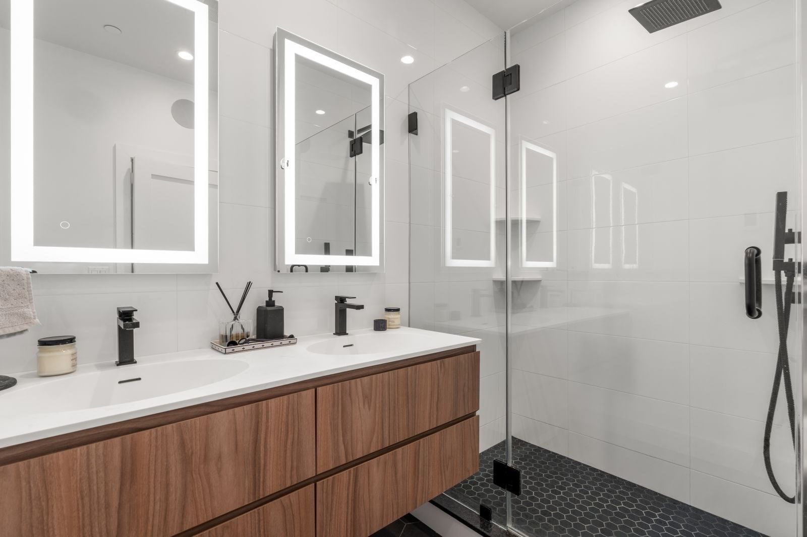 75 W Broadway #202 Boston — Photo 16 of 34
