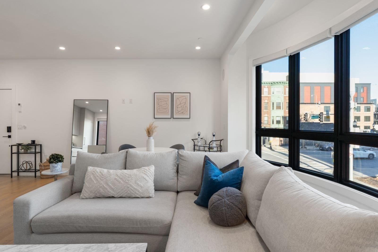 75 W Broadway #202 Boston — Photo 23 of 34