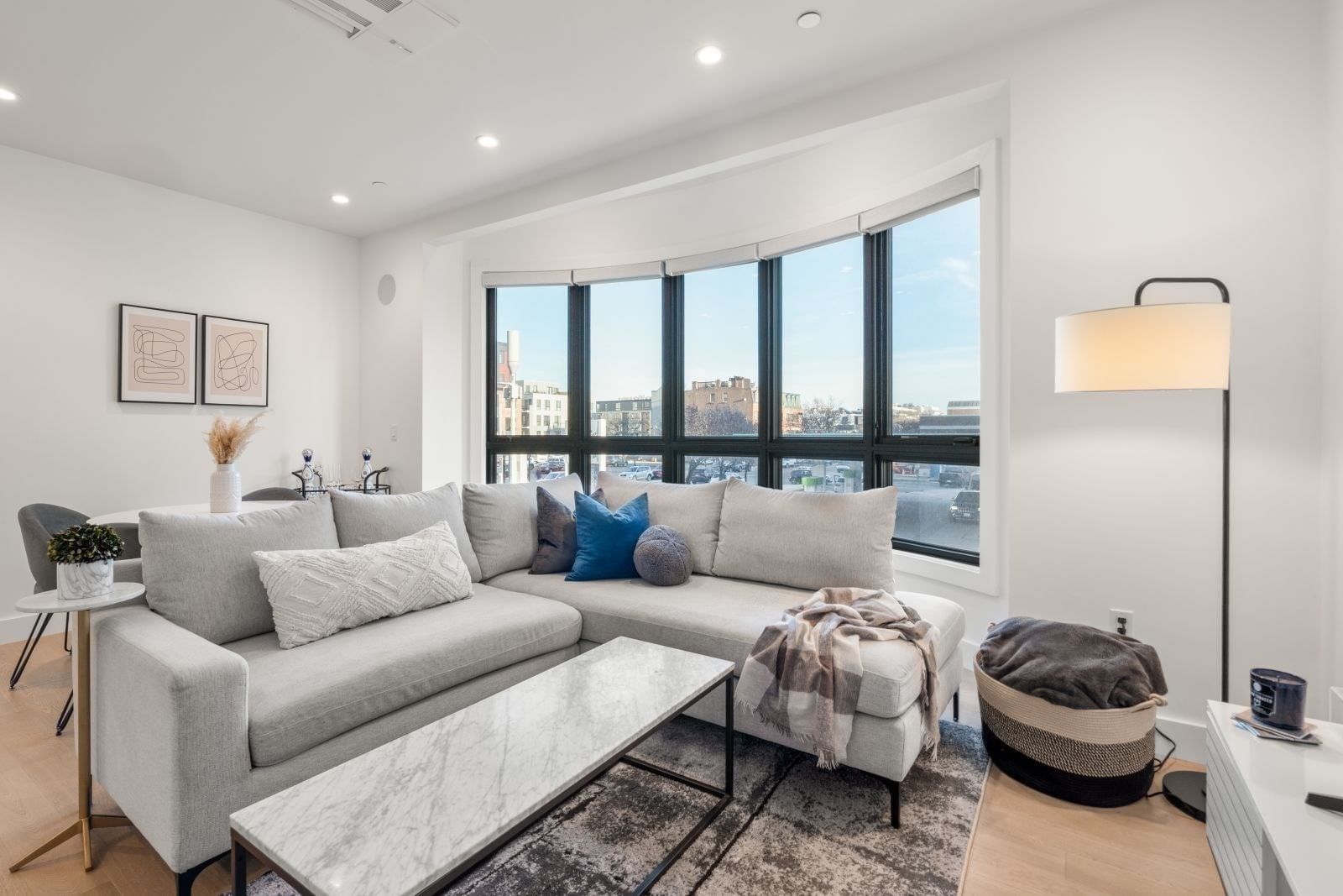 75 W Broadway #202 Boston — Photo 7 of 34