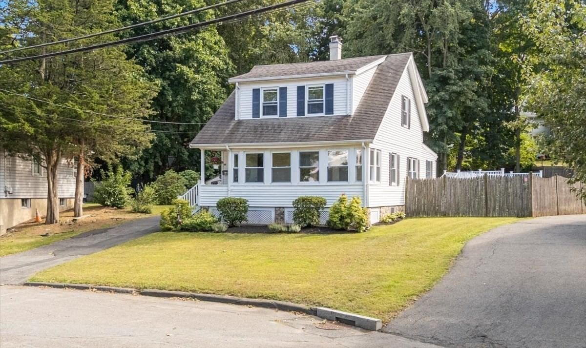 Property at 66 Edgemere Rd, Lynn, MA 01904