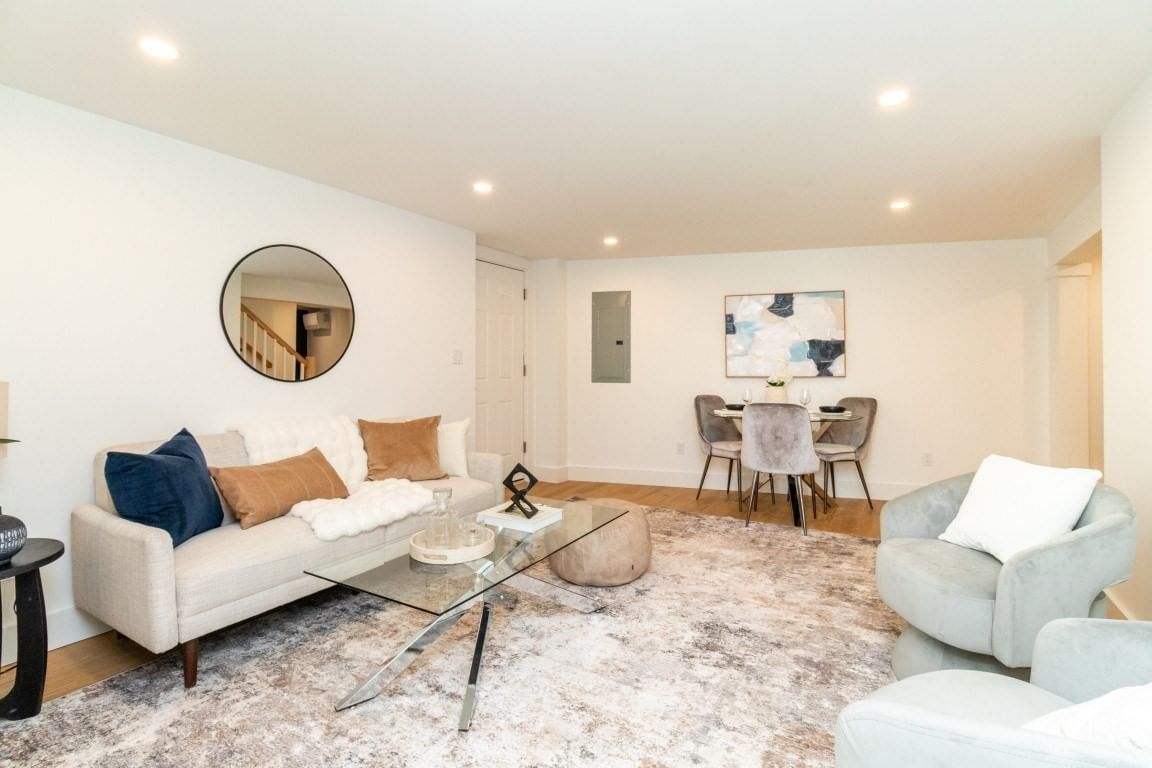 30 Columbus Ave #4 Waltham — Photo 9 of 31