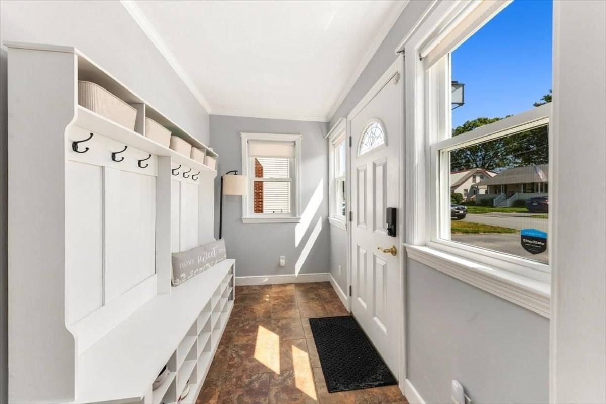 200 Roosevelt Road Weymouth — Photo 3 of 29
