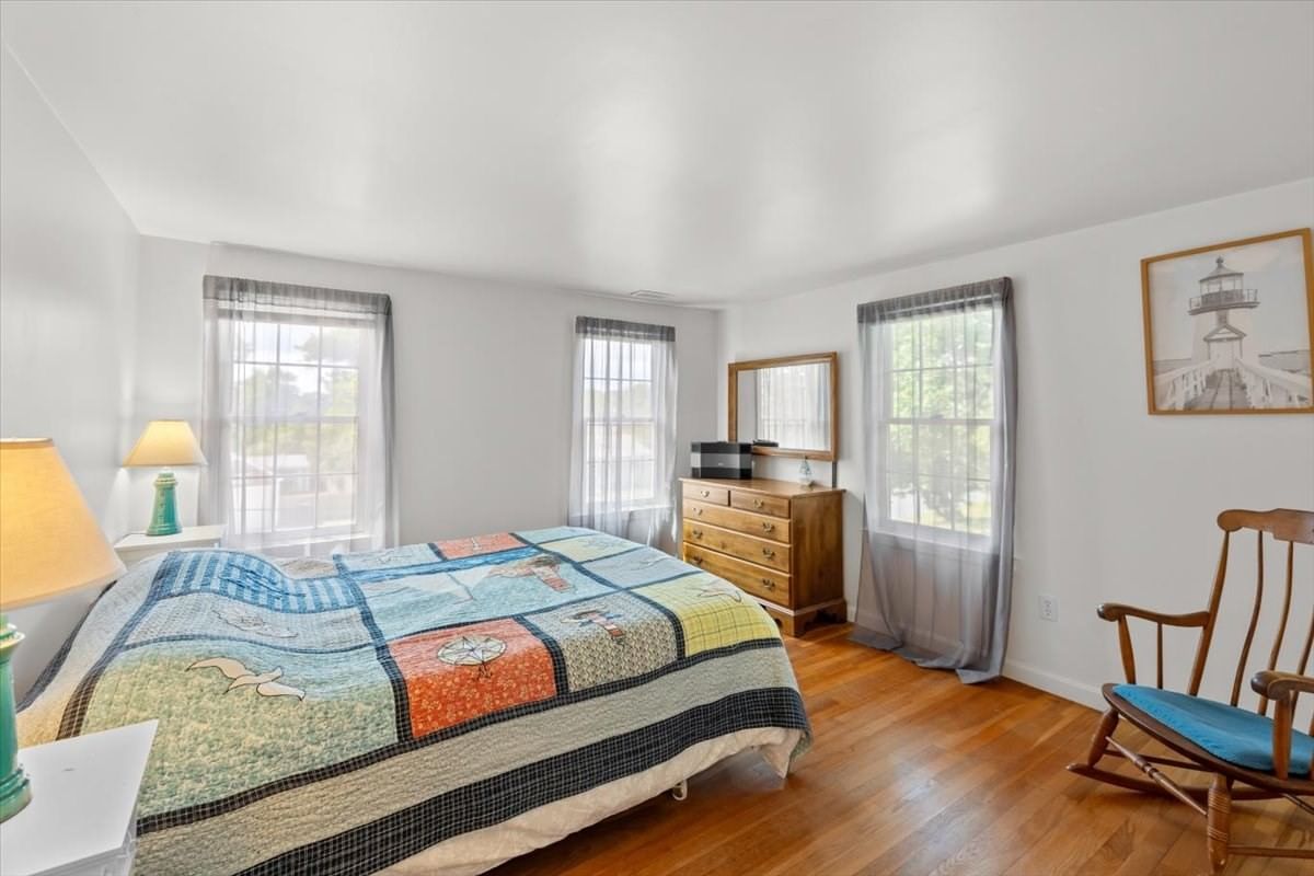 32 Niagara Lane Yarmouth — Photo 10 of 23