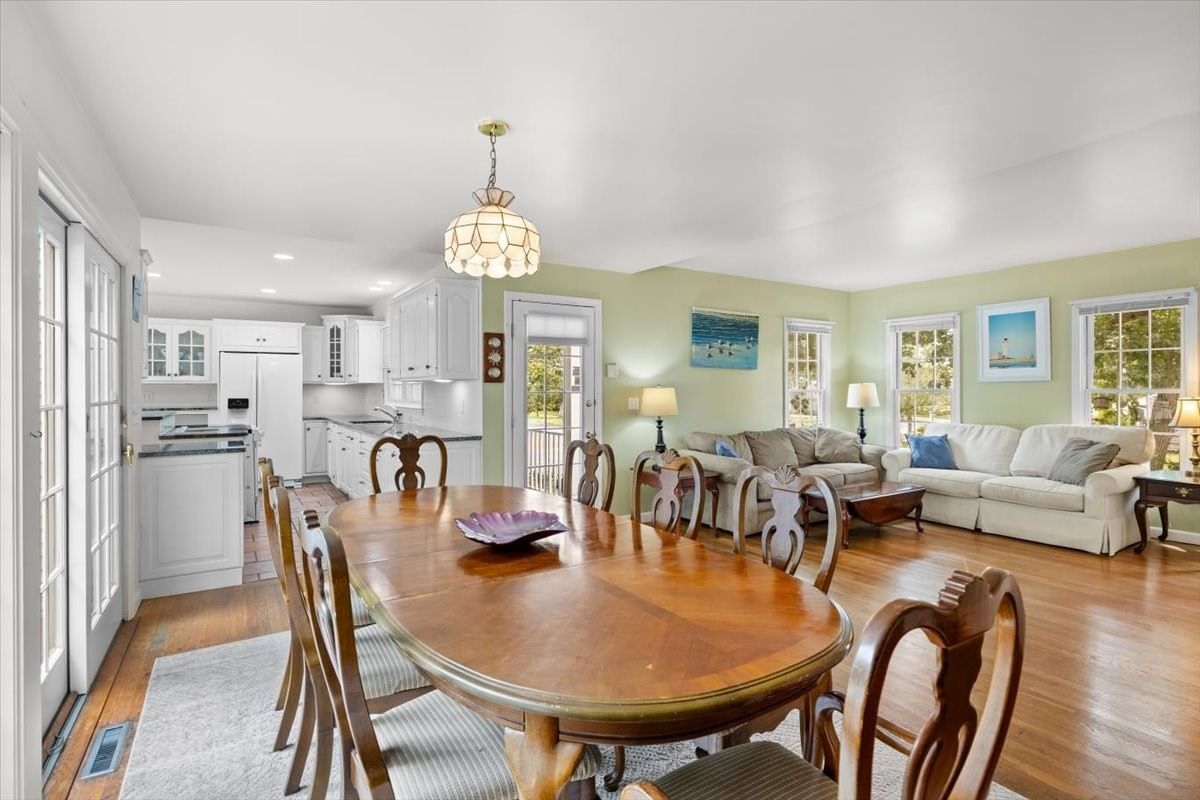 32 Niagara Lane Yarmouth — Photo 5 of 23