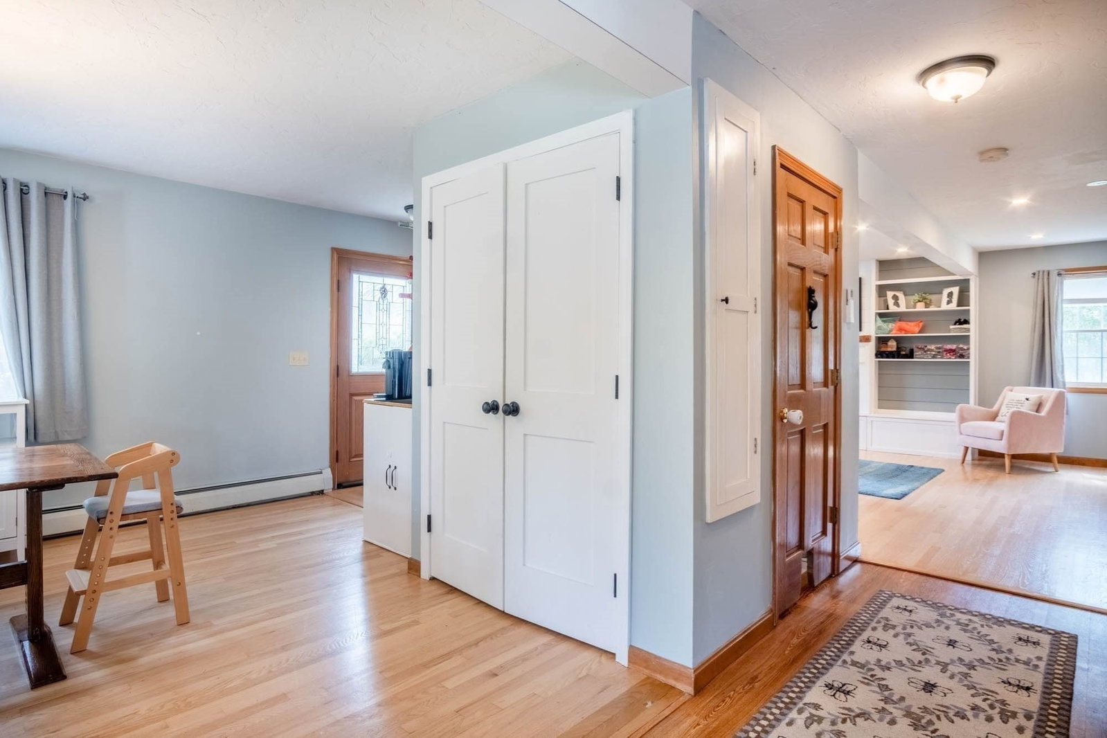18 Clarence Dr Oxford — Photo 11 of 42