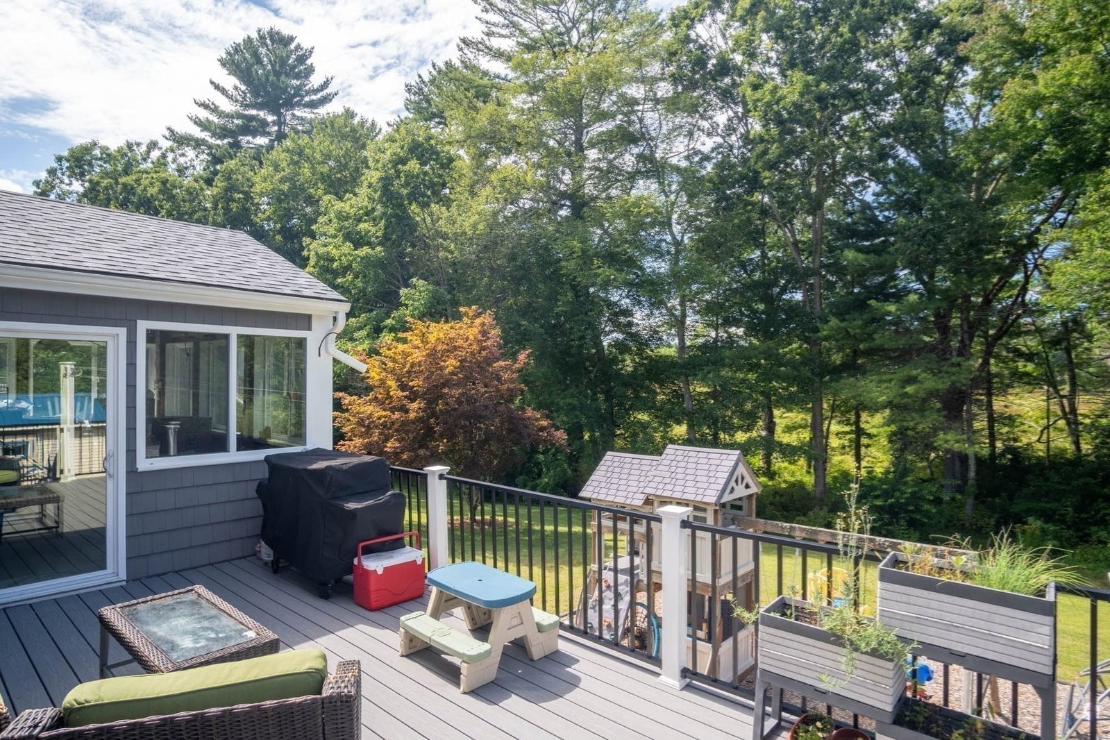 18 Clarence Dr Oxford — Photo 34 of 42