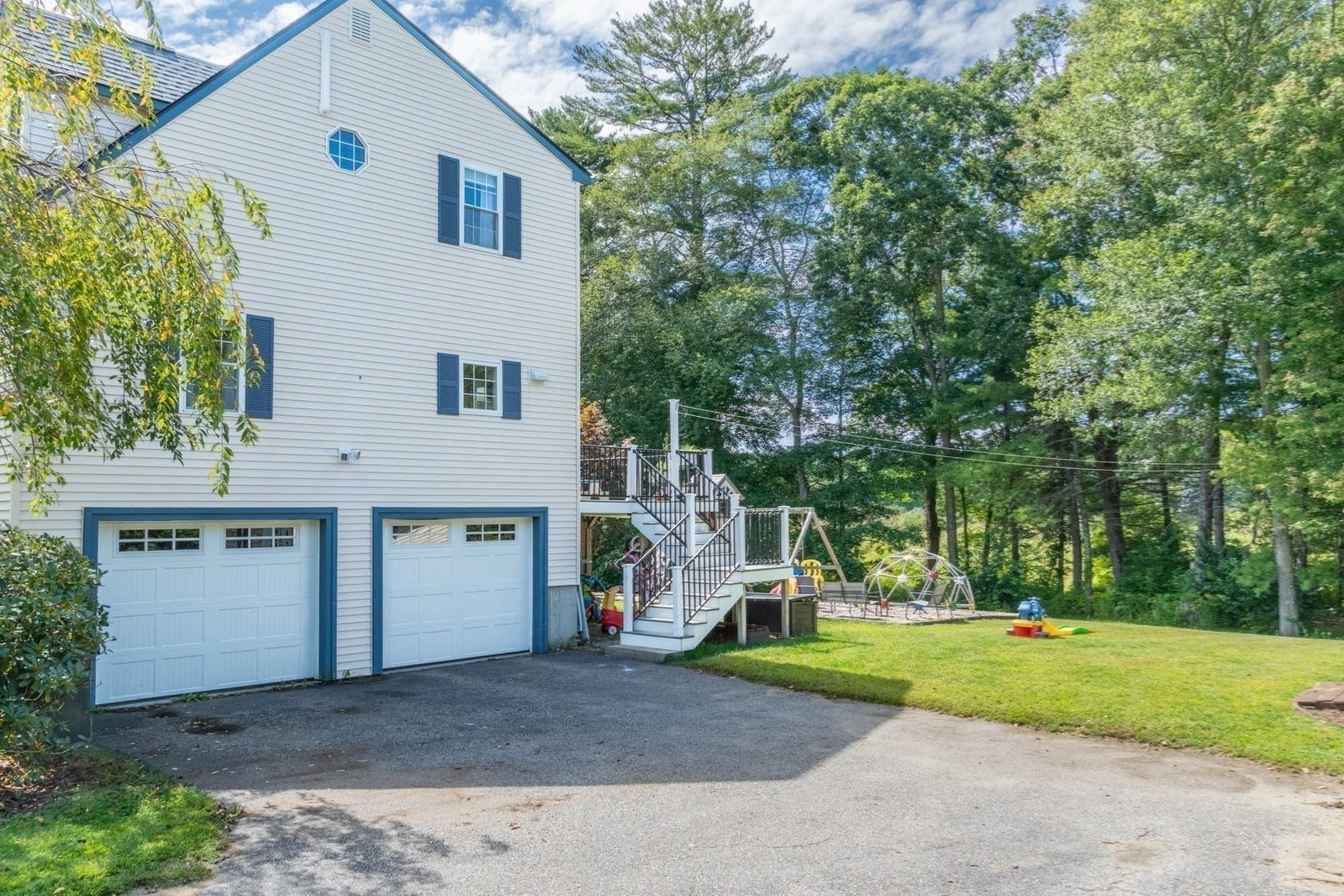 18 Clarence Dr Oxford — Photo 35 of 42