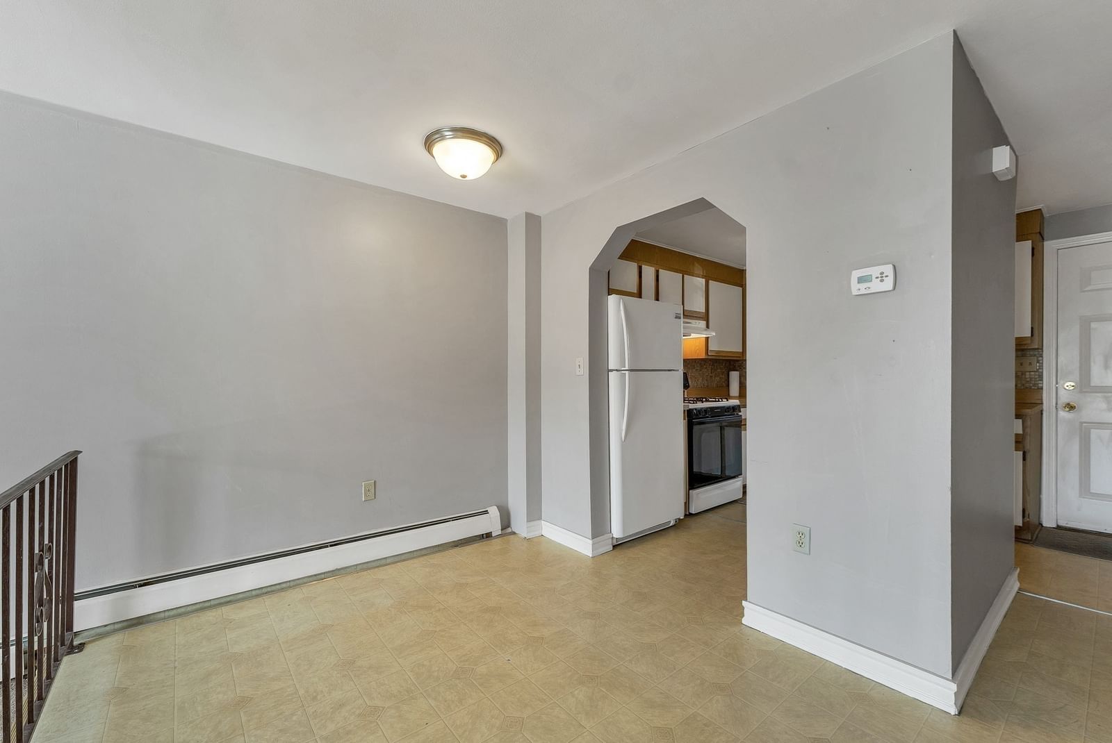 1261 Pawtucket Blvd #6 Lowell — Photo 14 of 32