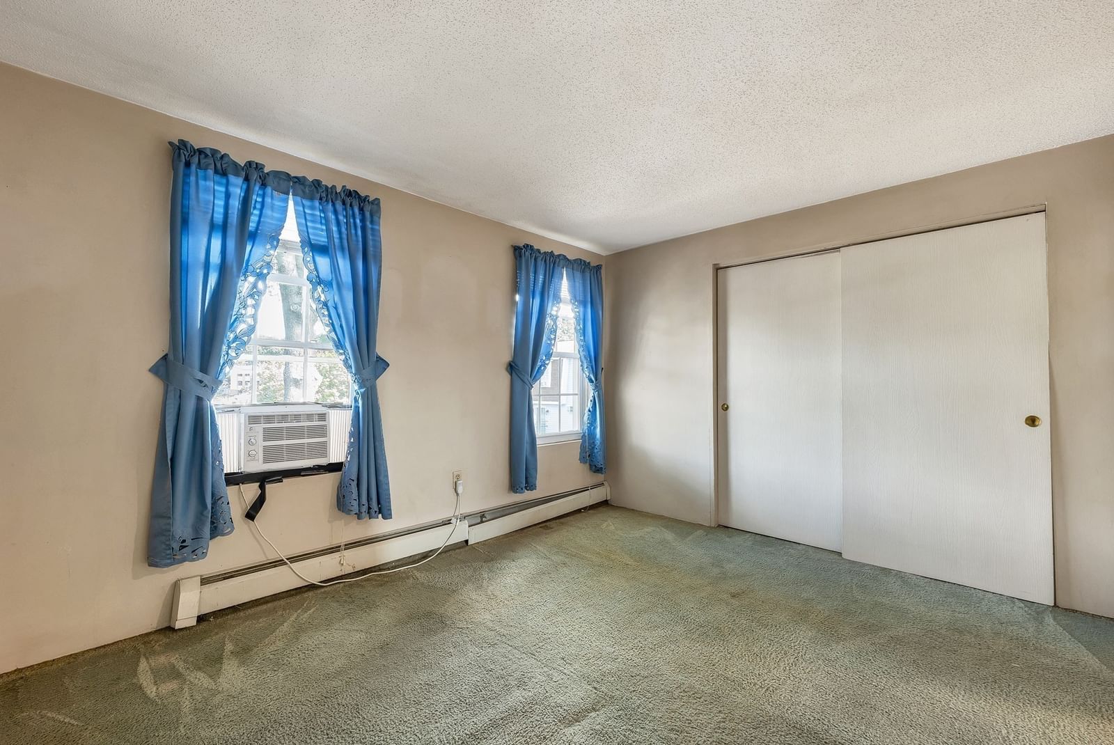 1261 Pawtucket Blvd #6 Lowell — Photo 20 of 32