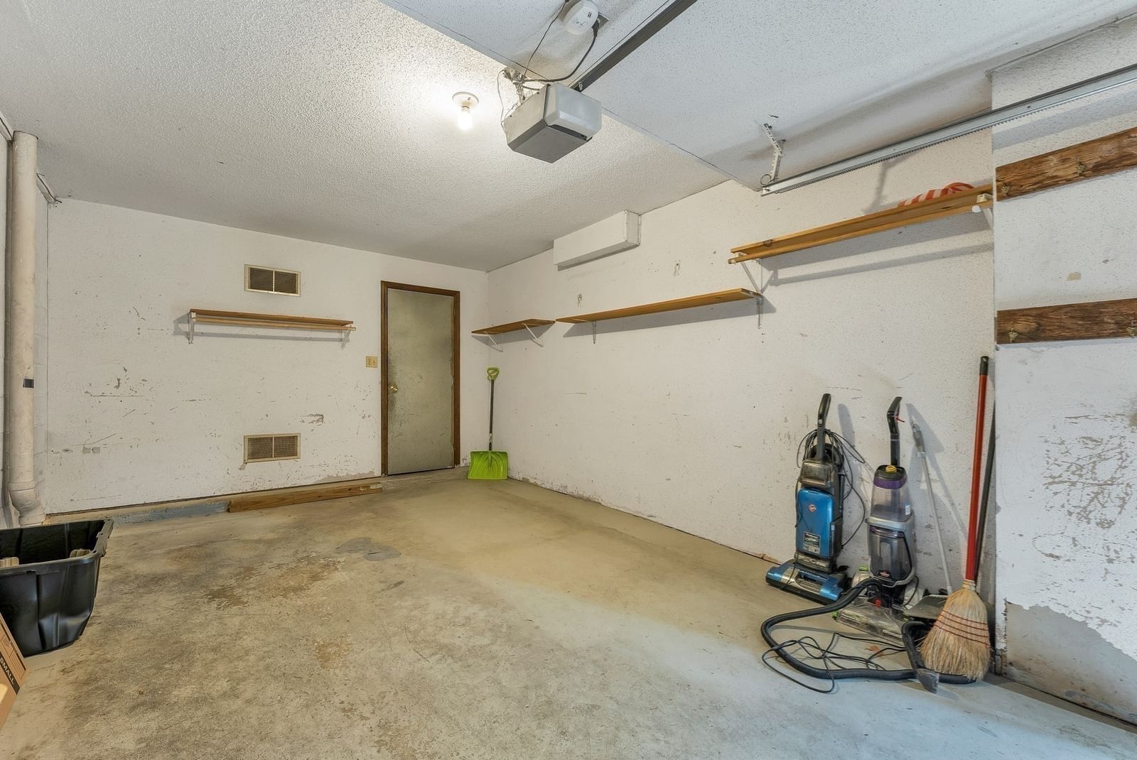 1261 Pawtucket Blvd #6 Lowell — Photo 33 of 38