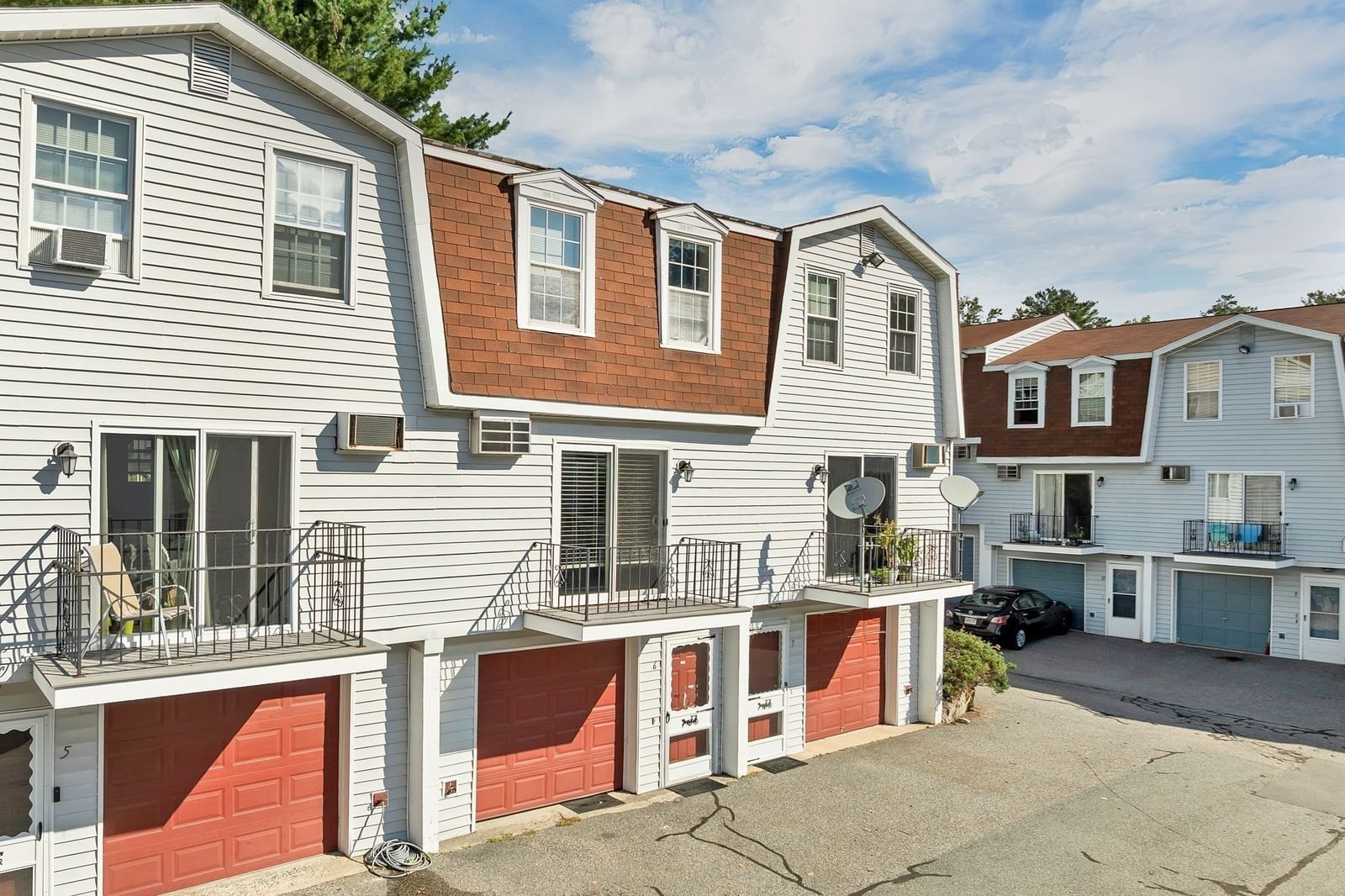 1261 Pawtucket Blvd #6 Lowell — Photo 5 of 32