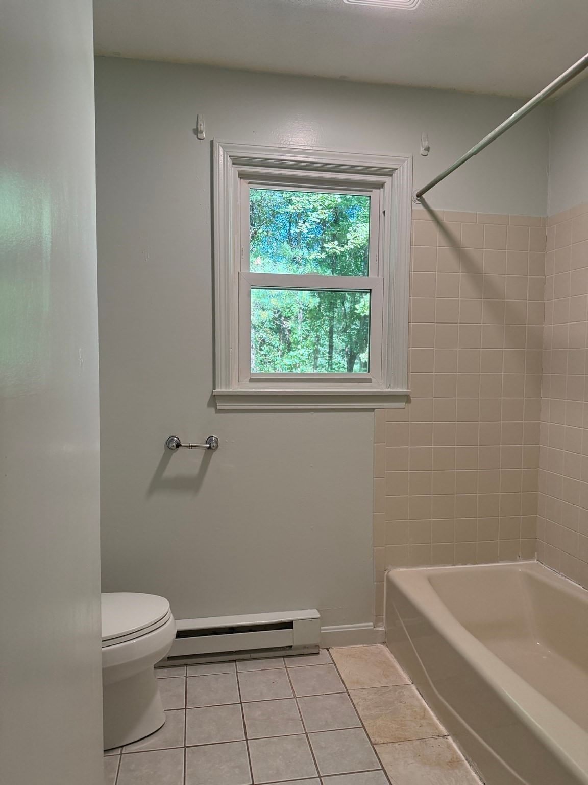 5 Edge Hill Rd Amherst — Photo 9 of 22