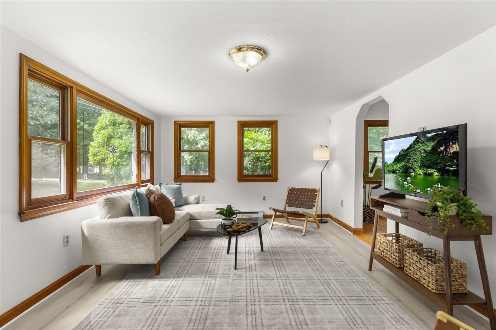 Property at 229 Bent St, Franklin, MA 02038
