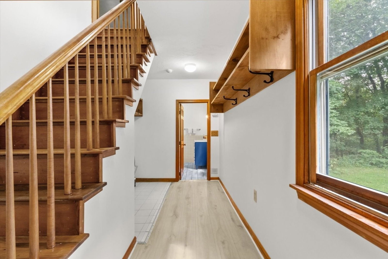 229 Bent St Franklin — Photo 13 of 38