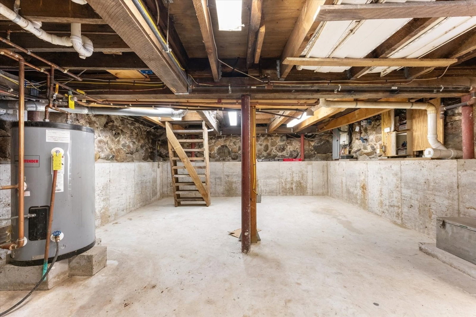 229 Bent St Franklin — Photo 30 of 38