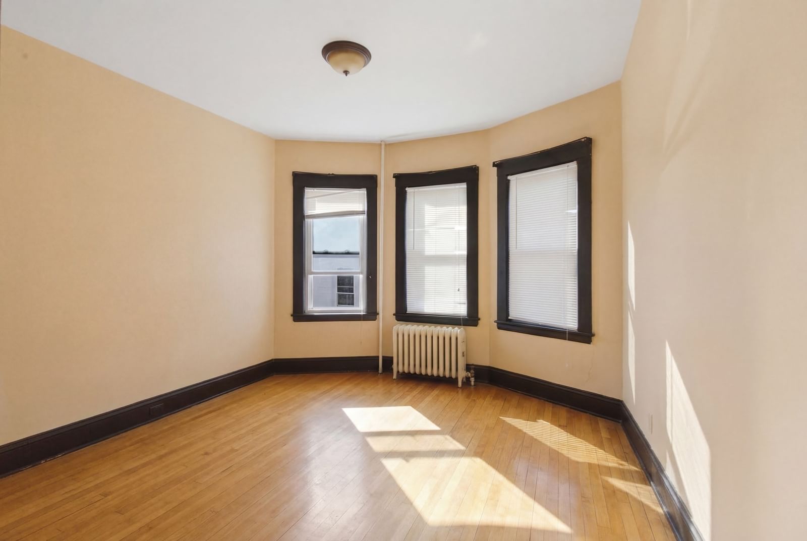 22 E Emerson St Melrose — Photo 16 of 30