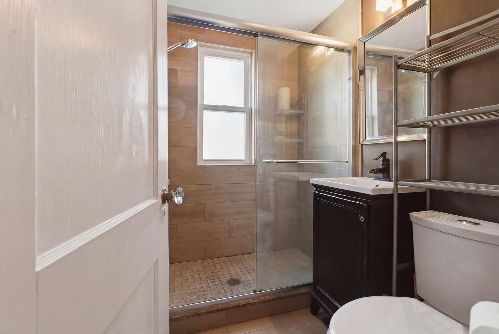 22 E Emerson St Melrose — Photo 7 of 30