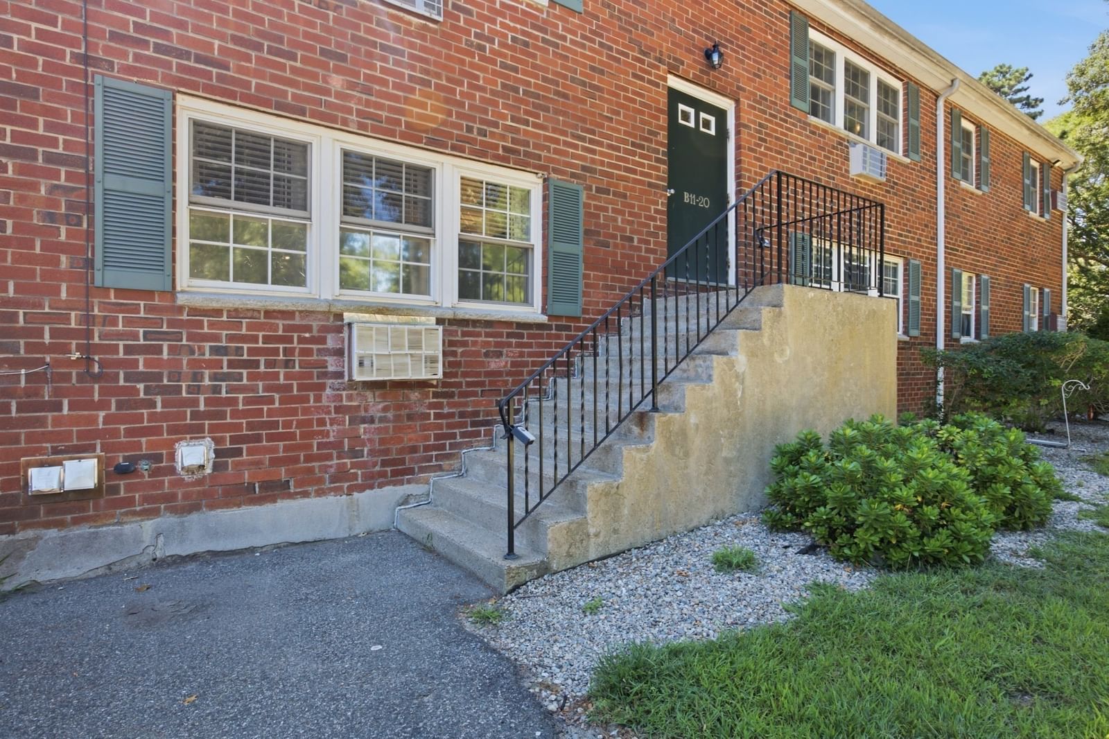 207 Samoset Street #B16 Plymouth — Photo 20 of 25