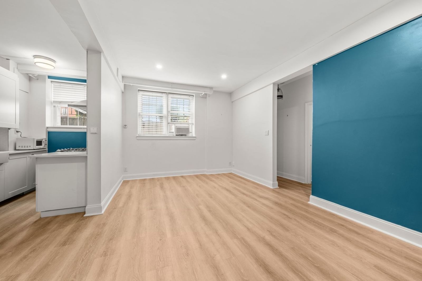 33 Lennon Ct #43 Boston — Photo 2 of 18