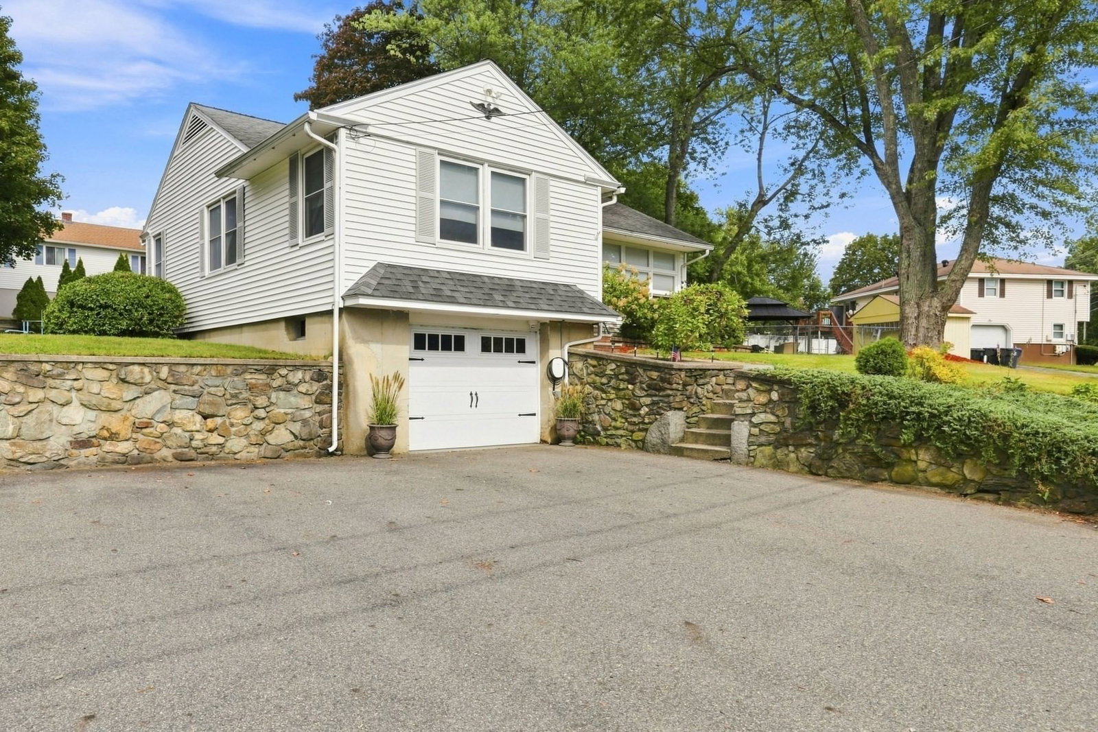 3 Tyler St. Methuen — Photo 2 of 36