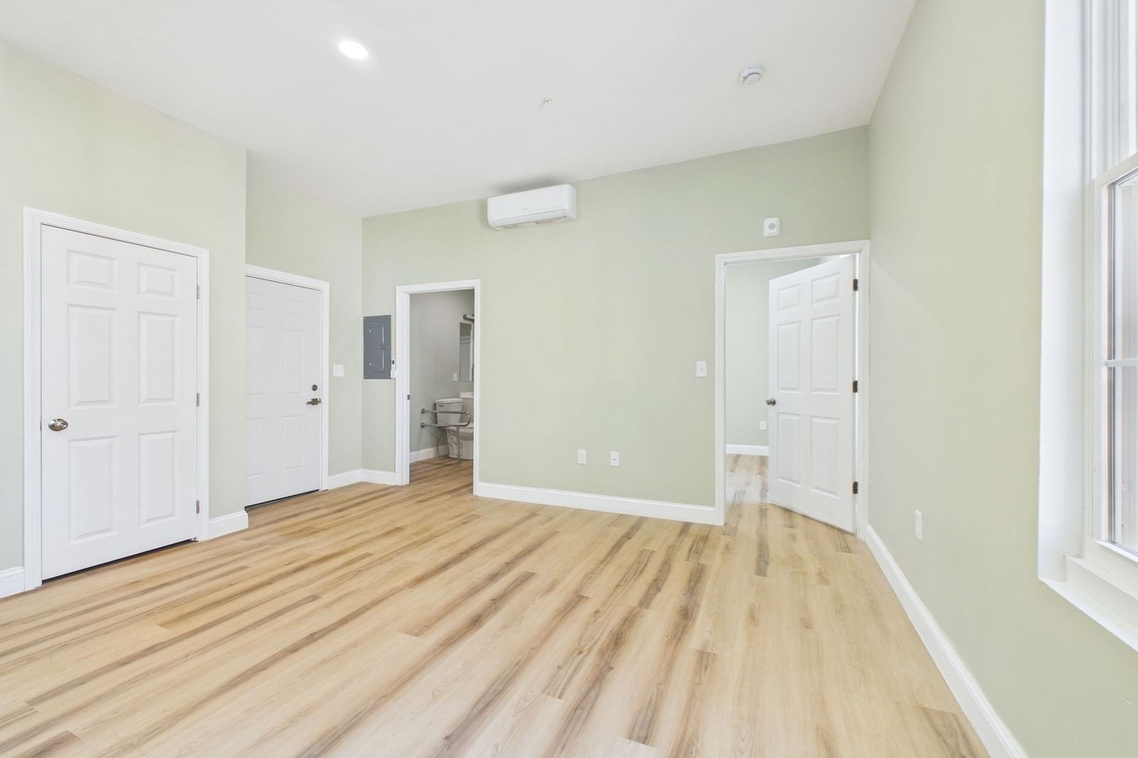 110 Eighth Street New Bedford — Photo 19 of 40