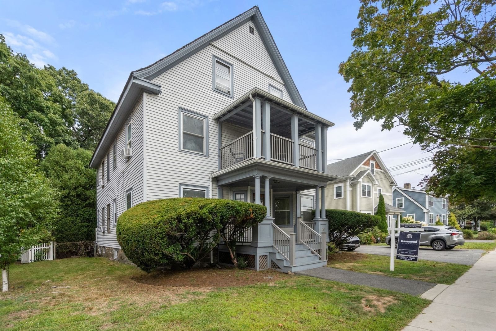 249 Crafts St Newton — Photo 2 of 38