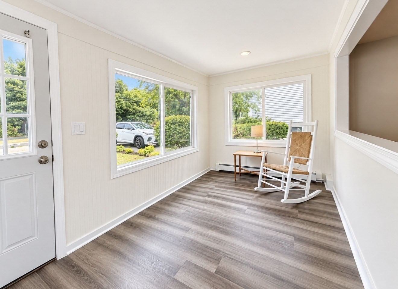 298 Onset Ave Wareham — Photo 3 of 16