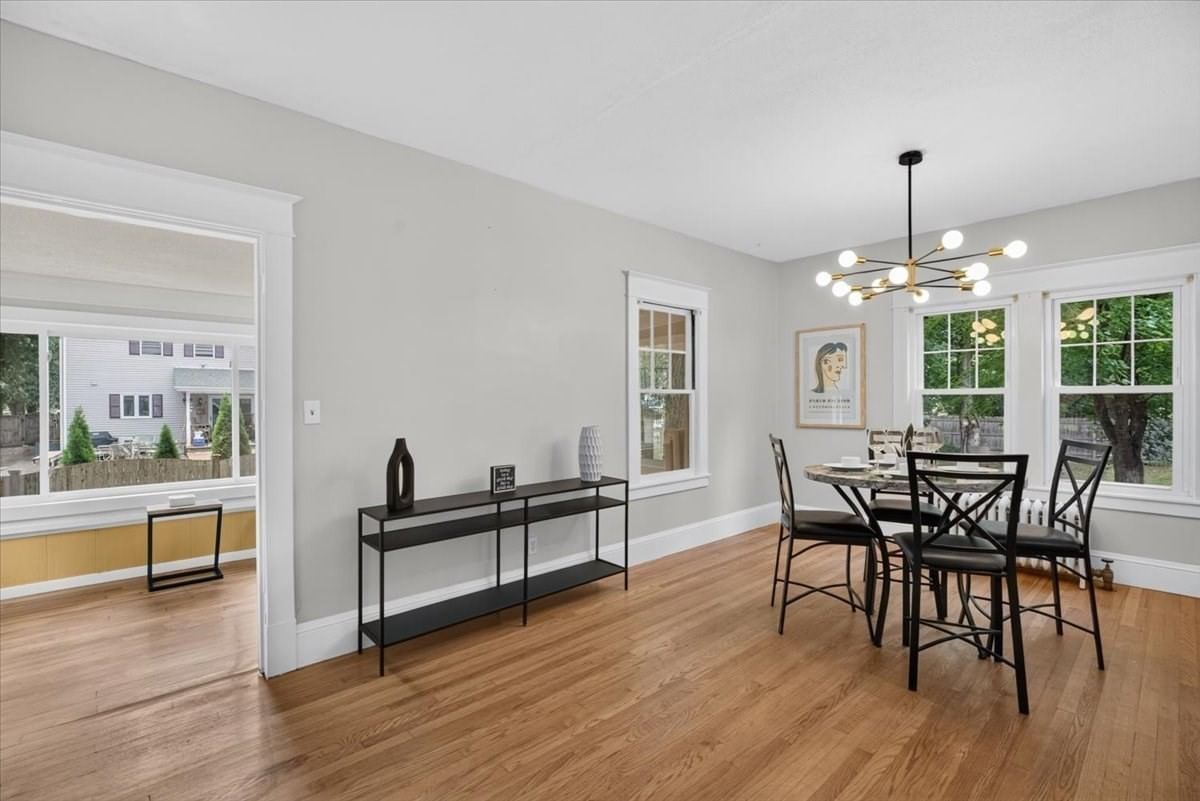 2306 Wilbraham Rd Springfield — Photo 15 of 42
