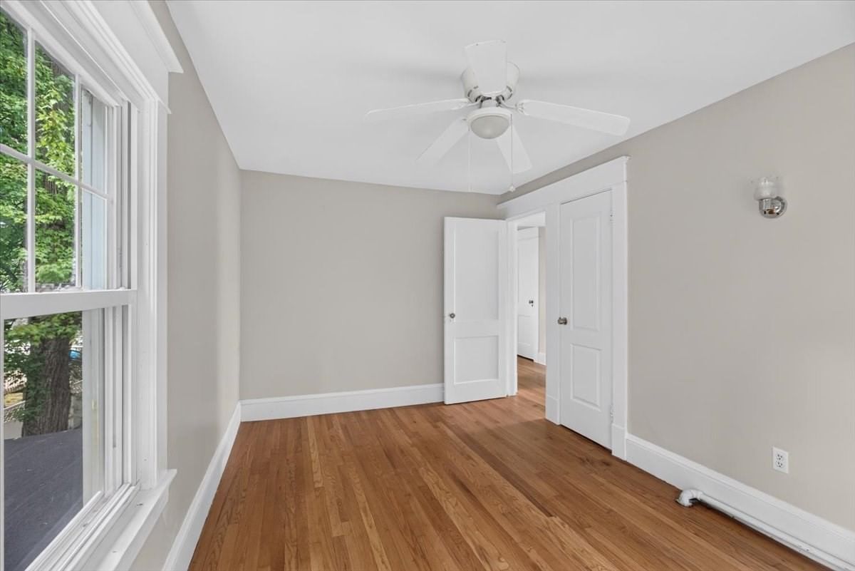 2306 Wilbraham Rd Springfield — Photo 20 of 42